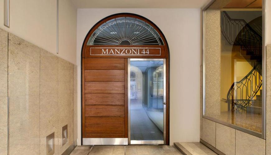 Manzoni 44 Suite มิลาน ภายนอก รูปภาพ